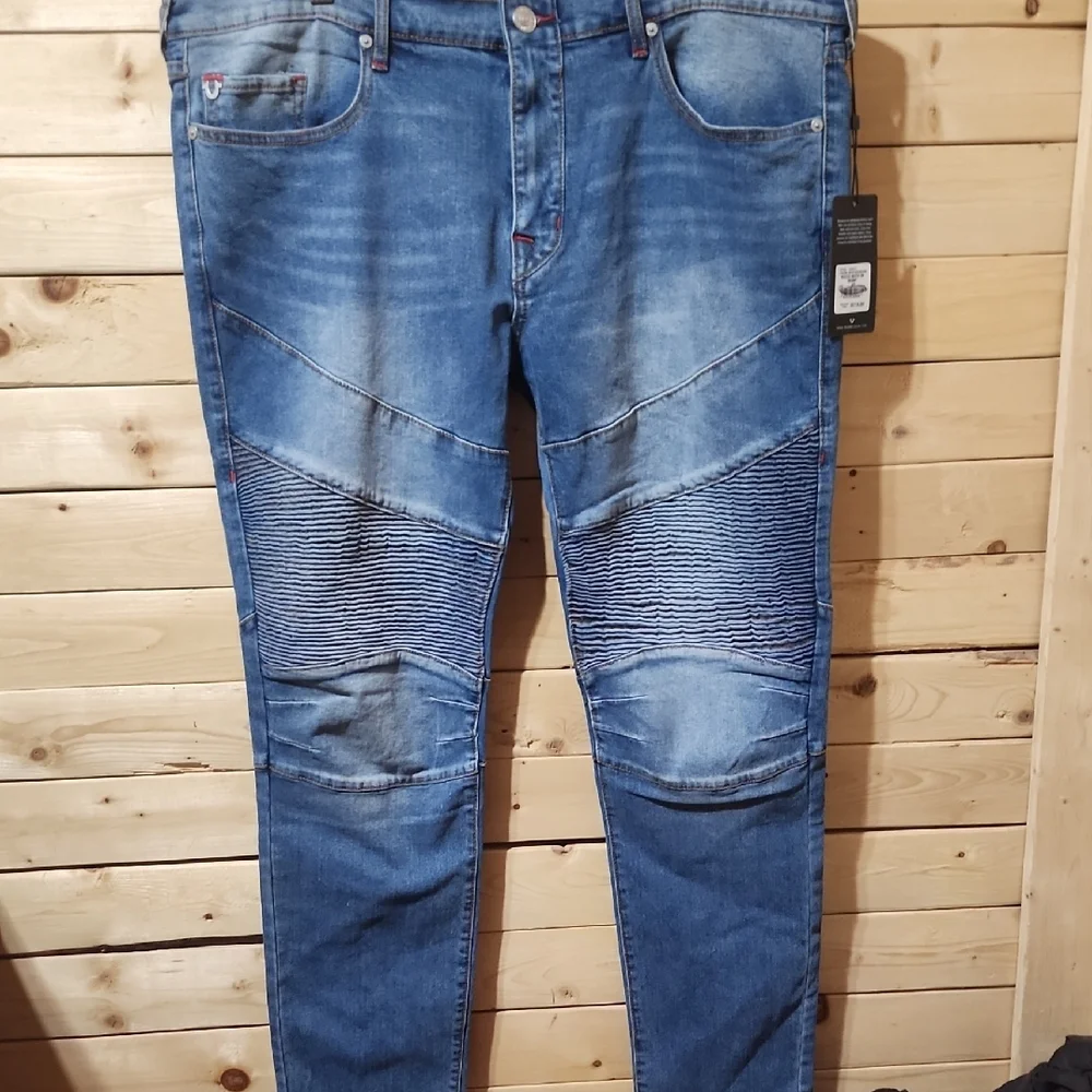 Mens True Religion Jeans Size 40 NEW Style Rocco Moto Great Christmas Gift